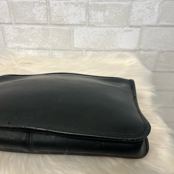 Coach Vintage Black Leather Wristlet New York City 6338 - Picture 6 of 10